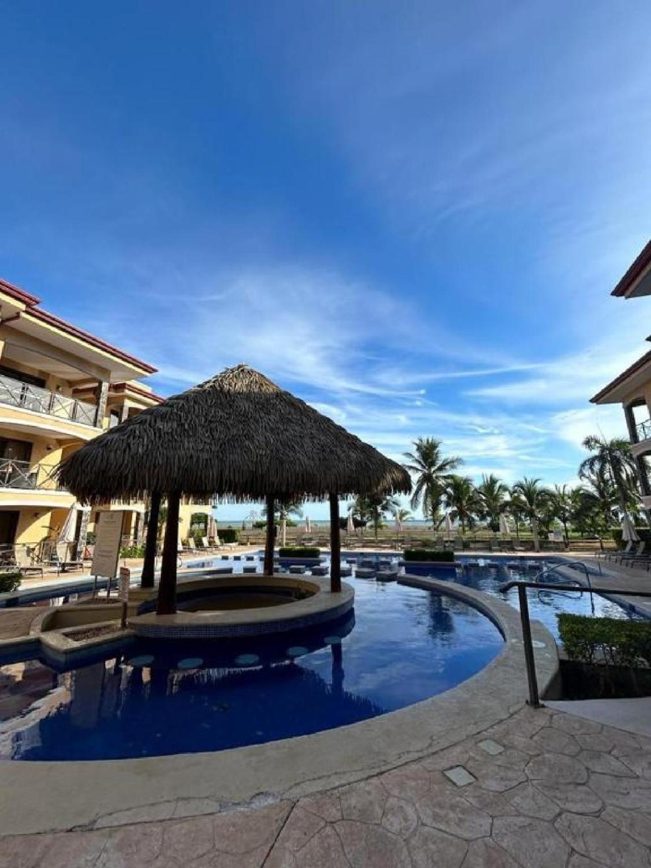 Apartamento De Lujo Las 3 Gotas Jaco, Frente Al Mar Con Vista A La Playa 외부 사진