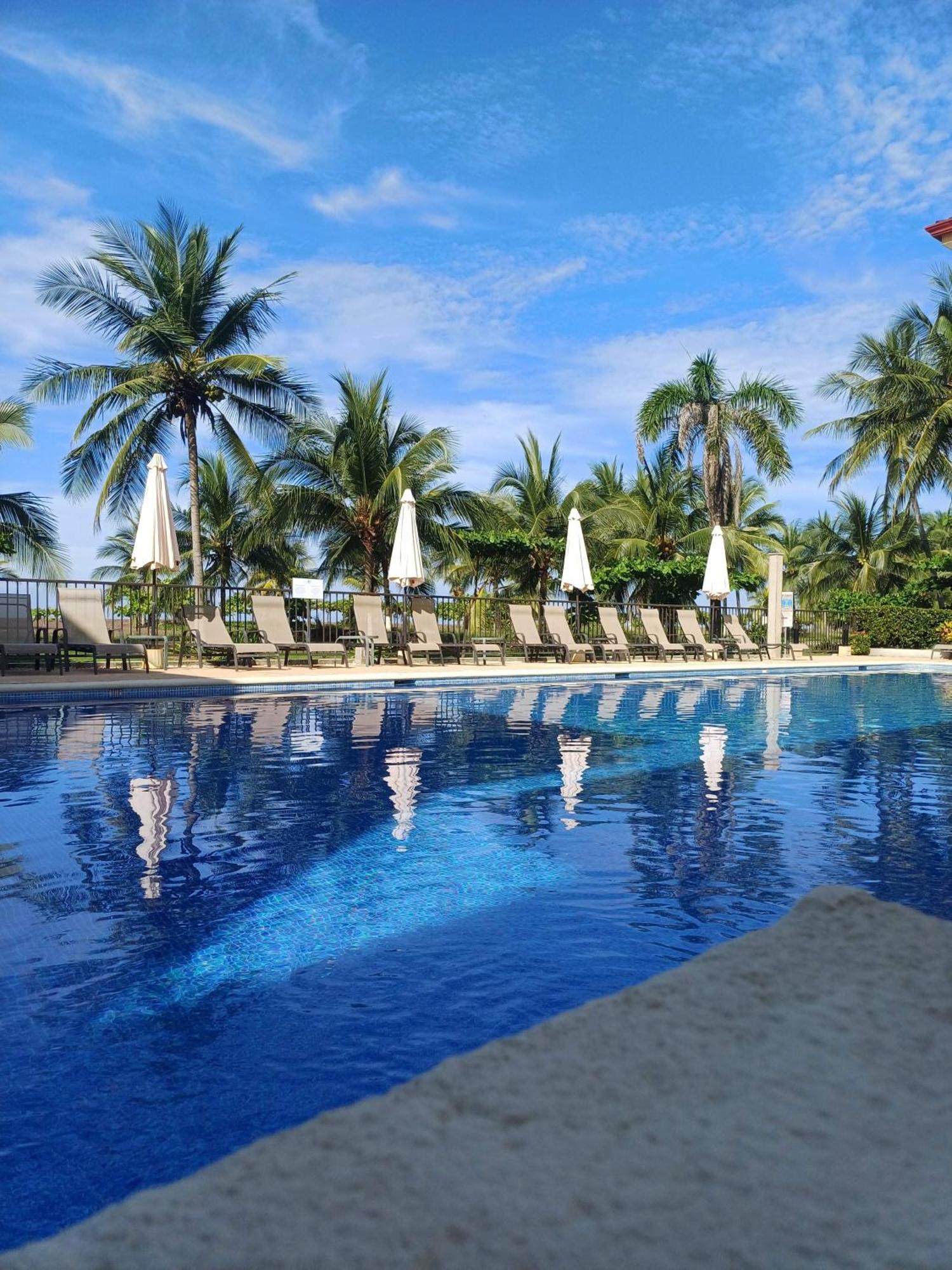 Apartamento De Lujo Las 3 Gotas Jaco, Frente Al Mar Con Vista A La Playa 외부 사진